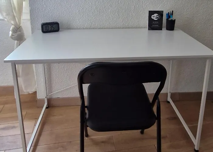 Llucia לה בולו